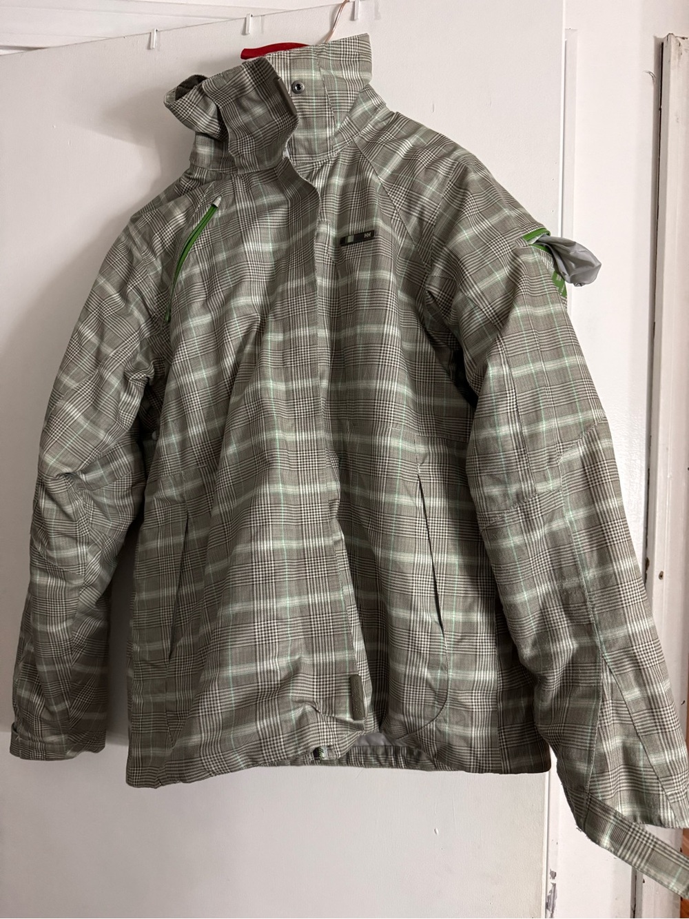 Helly Hansen Light Plaid woman’s insulated Jacket